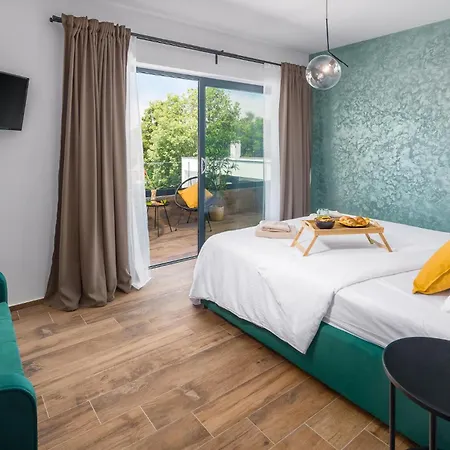 5 Bedroom In Holiday home