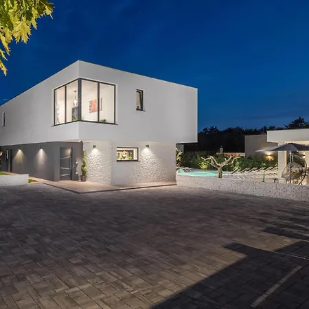 Holiday home 5 Bedroom In