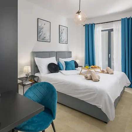 5 Bedroom In Sivati